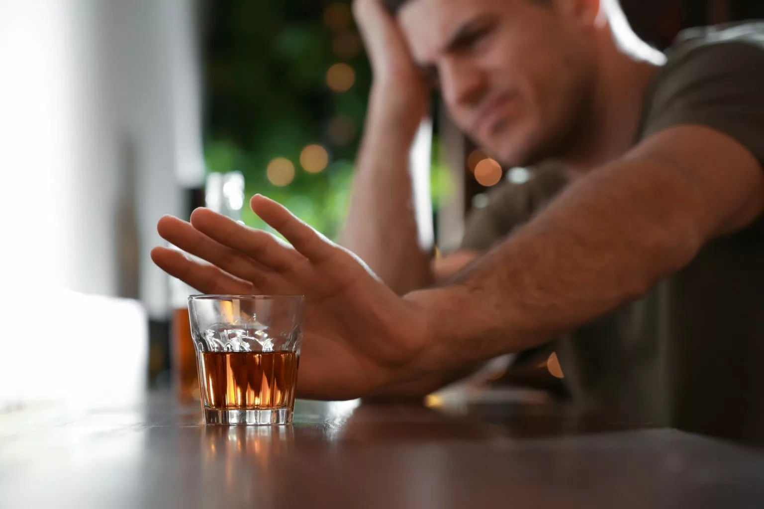alcoolismo, parar de beber, vício do álcool, clínica de recuperação, São Paulo, Itaquera, Tatuapé, Mairiporã.